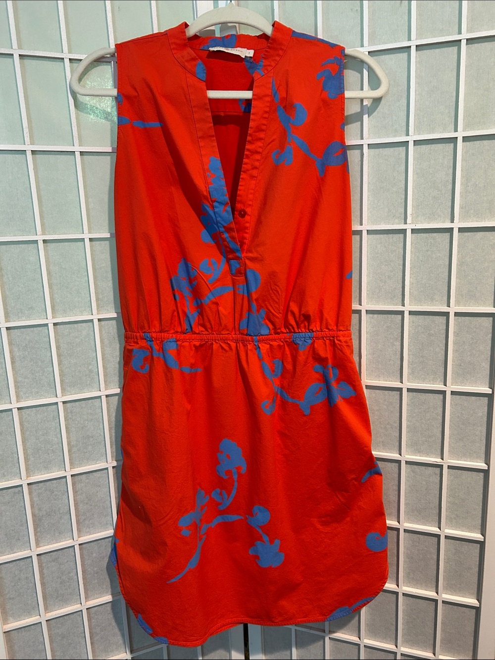 Tory Burch Red Floral-Print Sleeveless Mini Dress with Blue Motif